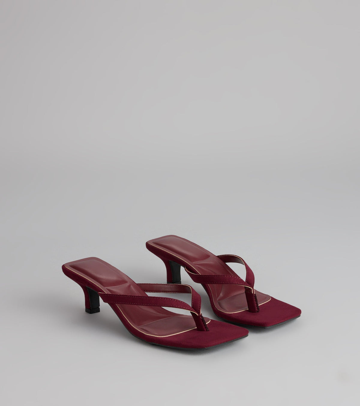 Feeling Chic Thong Square Toe Heels